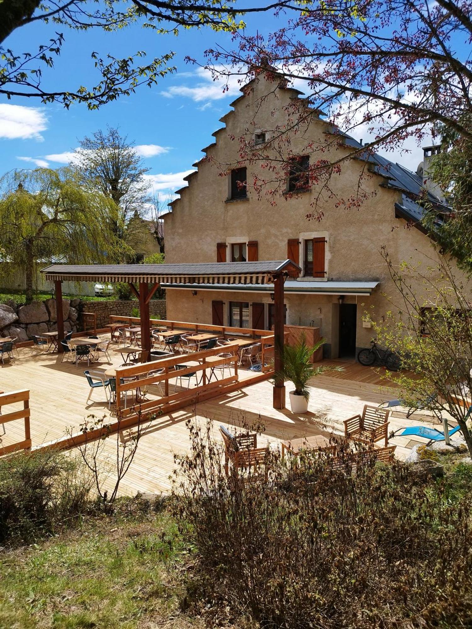 Auberge Des Montauds - Hotel & Restaurant Villard-de-Lans Esterno foto